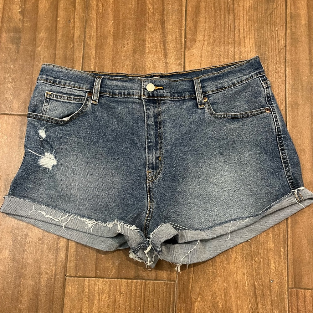 Levi Denim High Rise Jean Shorts